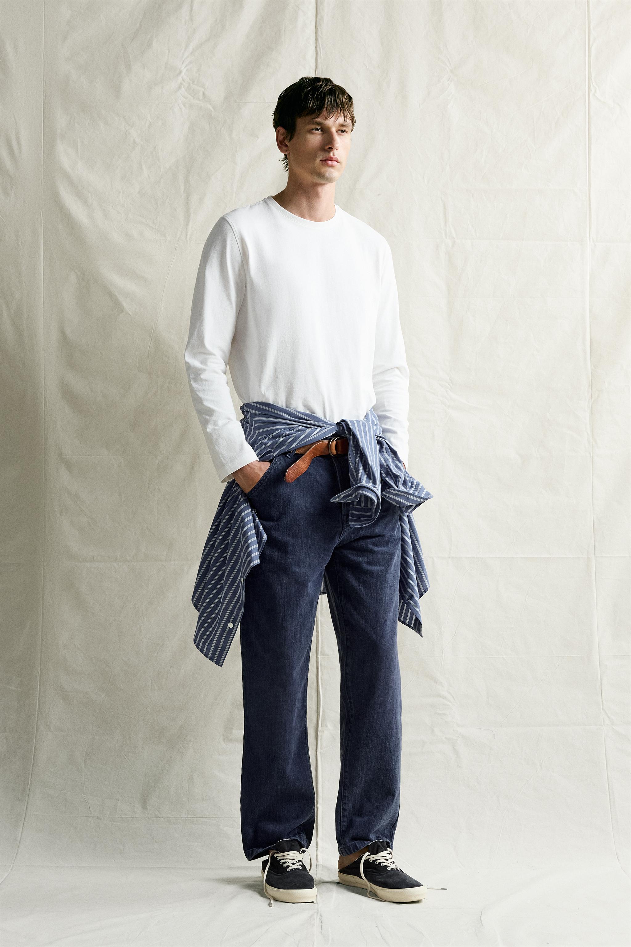 WASHED RELAXED FIT JEANS